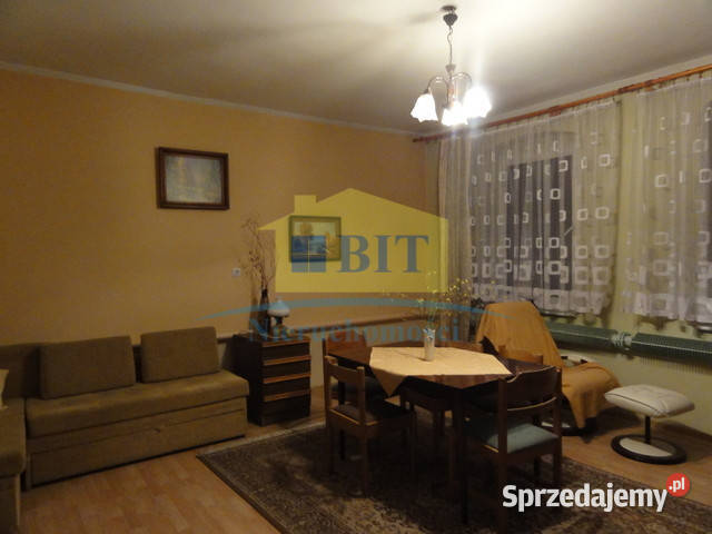Dom 200m2 można zaadoptować na 3 mieszkania Zajączkowo sprzedam