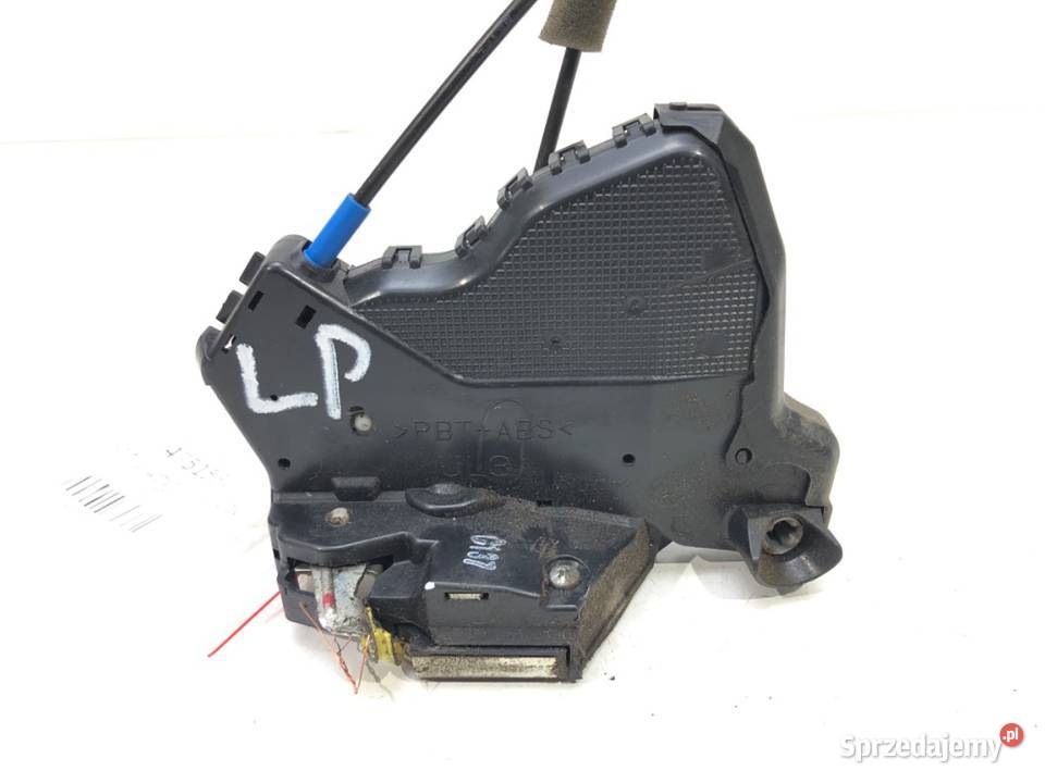 ZAMEK PRZÓD LEWY TOYOTA COROLLA E13 Hatchback