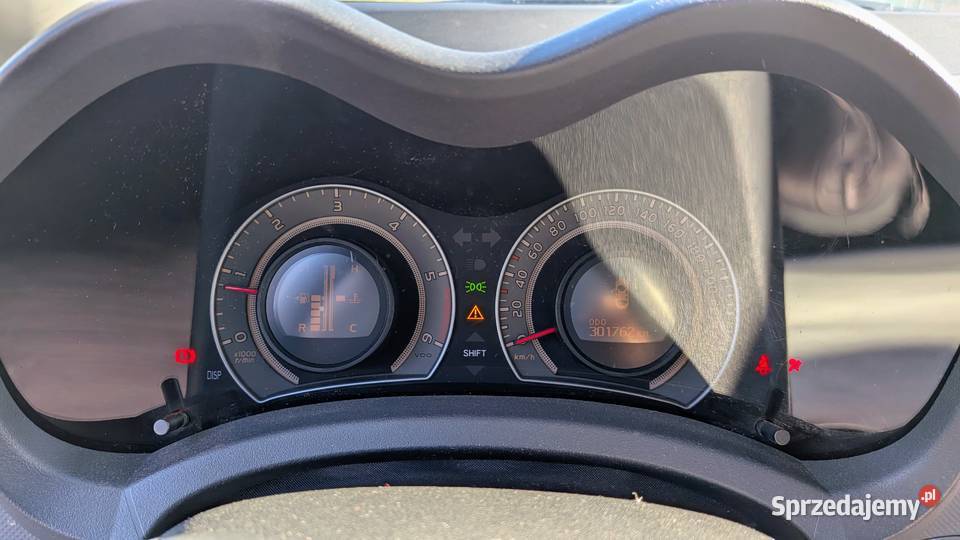 TOYOTA AURIS 2007 nieuszkodzony