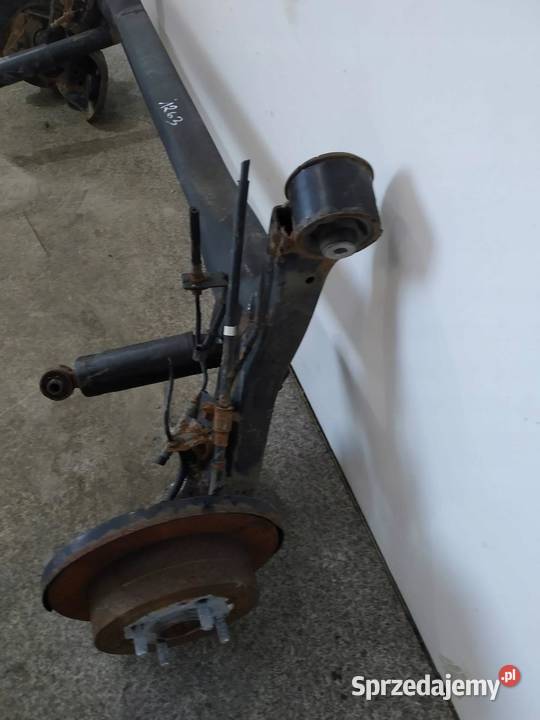 BELKA ZAWIESZENIA TYŁ Hyundai i20 I 20082014