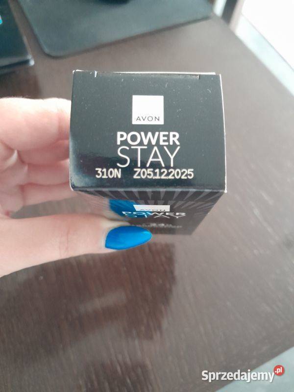 Podkład w płynie Avon Power Stay 24h 30ml Medium Siewierz