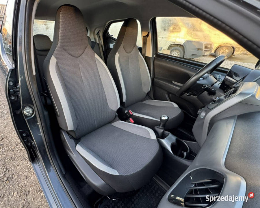 Toyota Aygo X Play 10 VVTi 72 2020 Bezwypadkowy Kielce