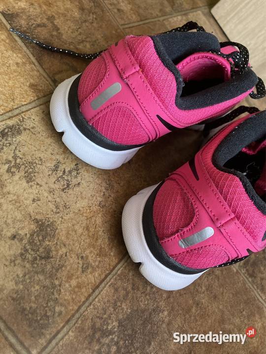 Buty nike różowe do biegania damskie