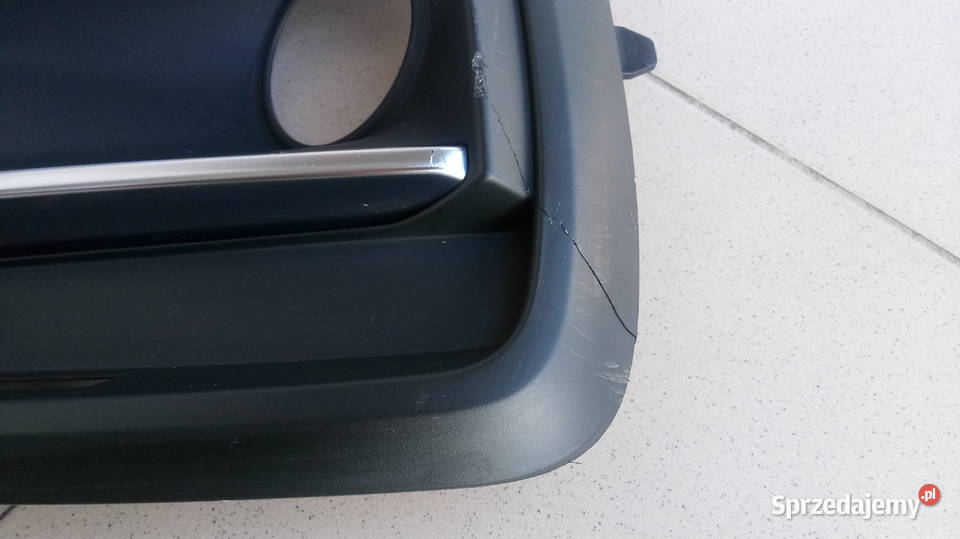 Kratka w zderzak Audi Q5 2021 Prawa Ożarów Mazowiecki