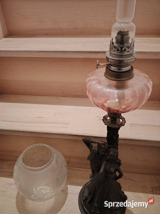 lampa naftowa figuralna świętokrzyskie Fałków