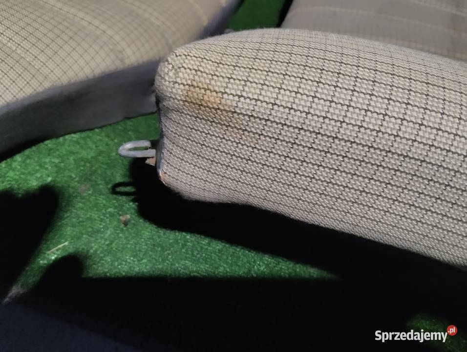 Siedznie kanapa tył Mercedes 190 Mielec sprzedam