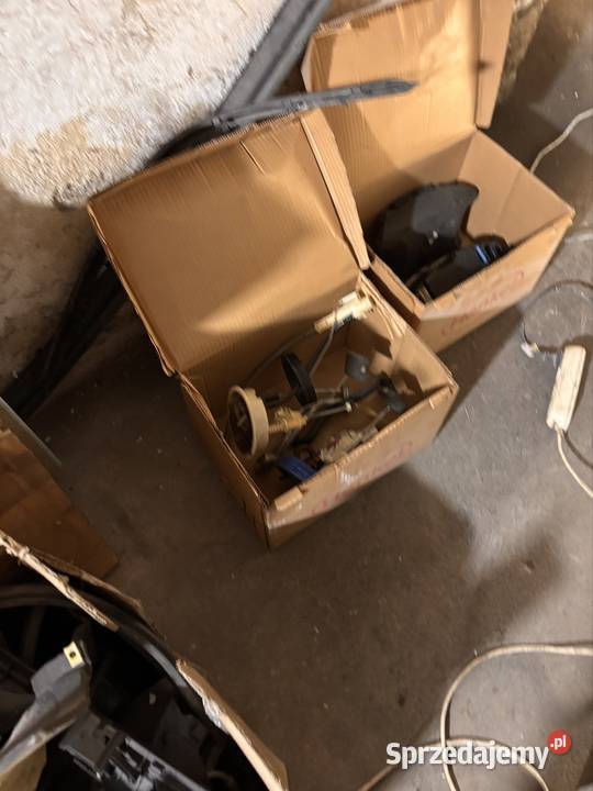 Części do BMW e36 Pozostałe Brodnica sprzedam