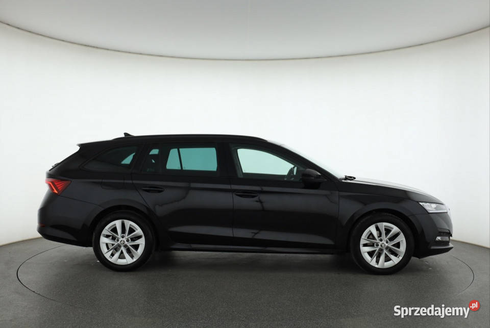 Skoda Octavia 15 TSI