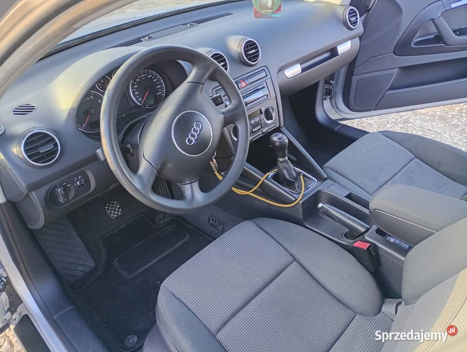 Audi a3 8p 16 benzyna podkarpackie Jasło sprzedam