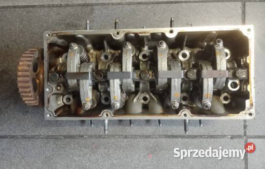 Głowica Renault 12B 8V 7701472945 FDPA 0193 Pozostałe Suchedniów