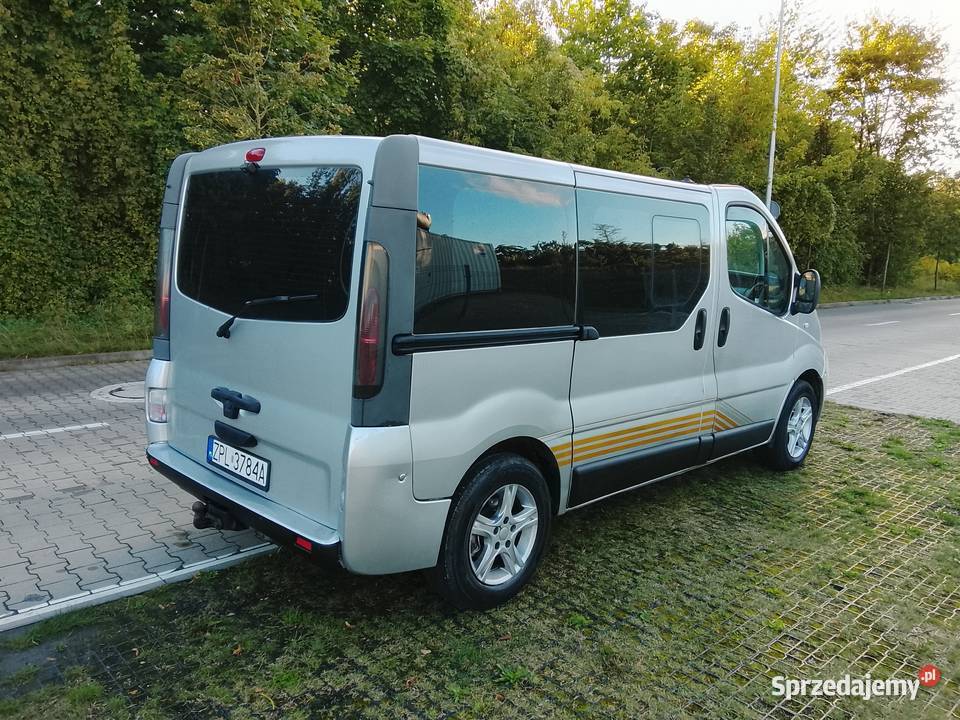 renault trafic 25 diesel 7 osobowy klima Szczecin sprzedam