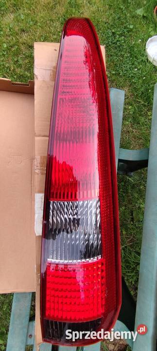 LAMPA PRAWA TYLNA FORD FUSION Wiązów