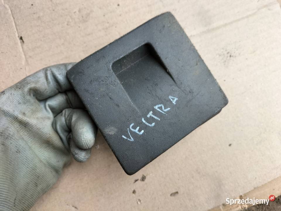 VECTRA C PÓŁKA SCHOWEK 24442501 230635620 Kamień-Kolonia