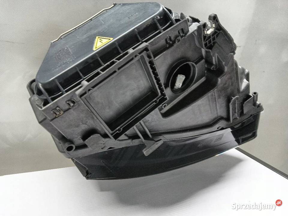 LAMPA PRZÓD PRZEDNIA LEWA AUDI A5 8T0941029AK osobowe sprzedam