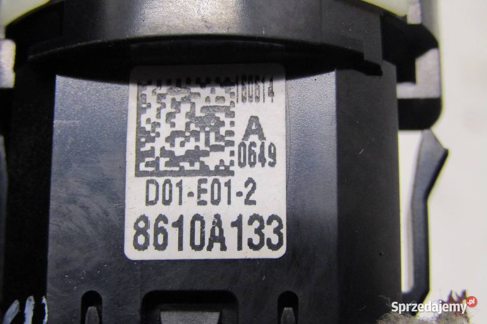 WŁĄCZNIK PRZEŁĄCZNIK STARTSTOP MITSUBISHI osobowe sprzedam