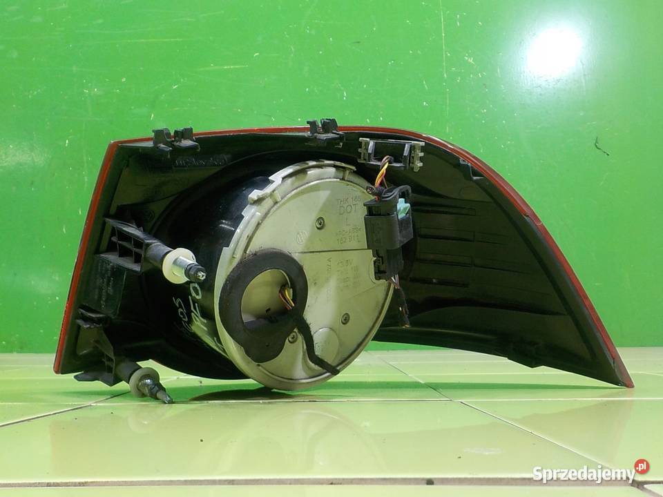 VW EOS 14 TSI 10r 2D lampa lewa tyl Suków
