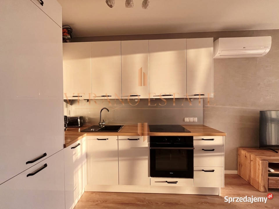 Wysoki standard 2 pokoje balkon Rok budowy 2022