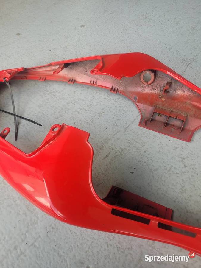 Honda CBR 500 R ogon tył zadupek owiewka łącznik Nowy Tomyśl