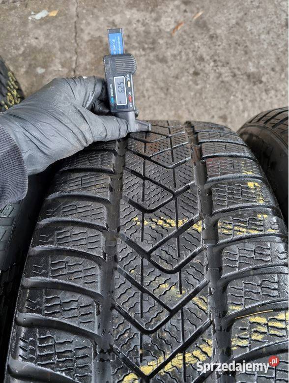 STAN 2x Pirelli Winter SottoZero 3 24545R19 102 Kutno