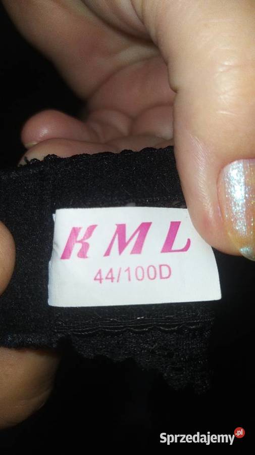 Piękny nowy czarny koronkowy biustonosz KML 100D Ostrów Wielkopolski sprzedam