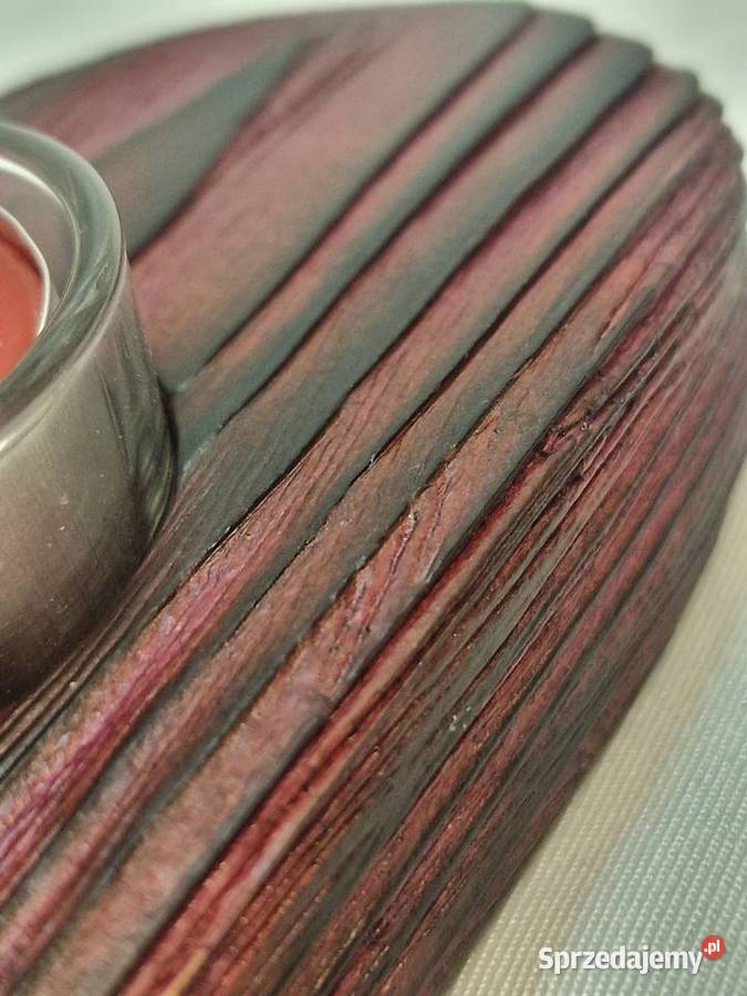 Świecznik drewniany serce purpurowy na tealight