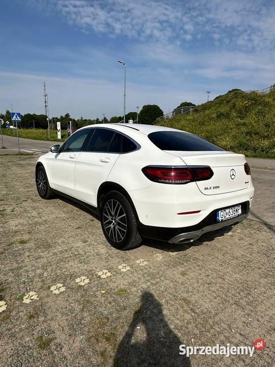 MercedesBenz GLC 200 4MATIC SUV 2020r 60000km Sopot