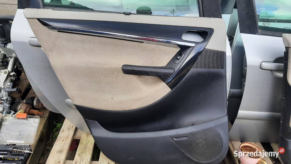 tapicerka drzwi lewych tylnych CITROEN c4 GRAND Dębno
