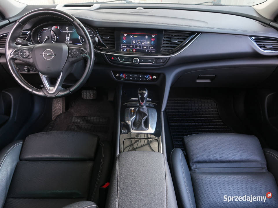 Opel Insignia 20 CDTI asystent pasa ruchu Lublin