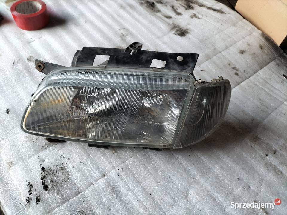 CITROEN BERLINGO LAMPA PRZÓD PRZEDNIA LEWA Kamień-Kolonia