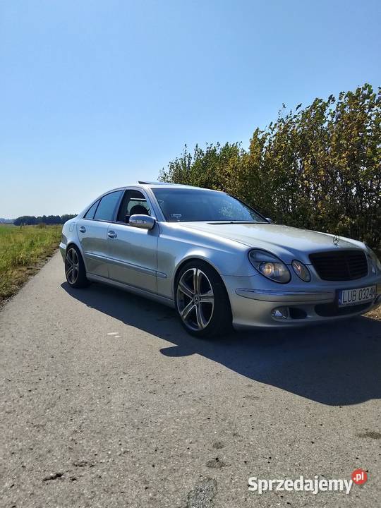 MercedesBenz w211 E Klasa USA automatyczna Garbów sprzedam