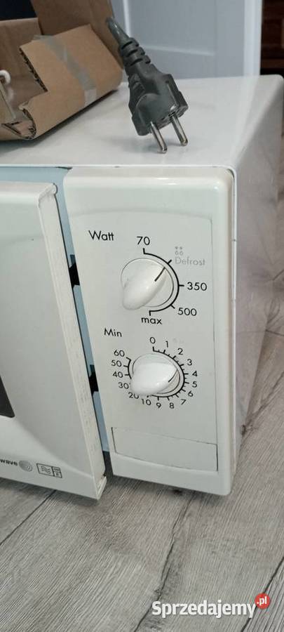 Kuchenka mikrofalowa 1000 W LG sprawna Żary sprzedam