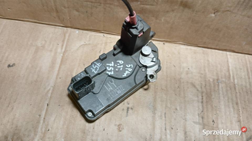 OPEL ZAFIRA B FL ZAMEK DRZWI TYŁ PRAWY 5PIN Pozostałe Zbierkowo