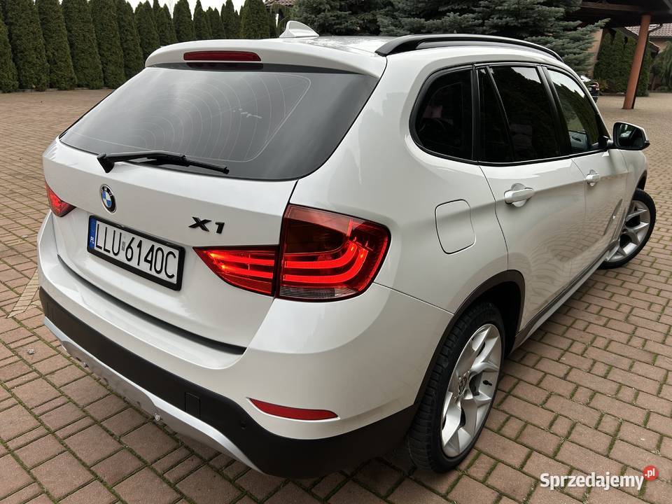 BMW X1 Xline Lift sdrive 18 d biała perła Łuków