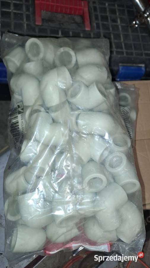 OKAZJA Sprzedam paczki kolan 90 stopni pakowane