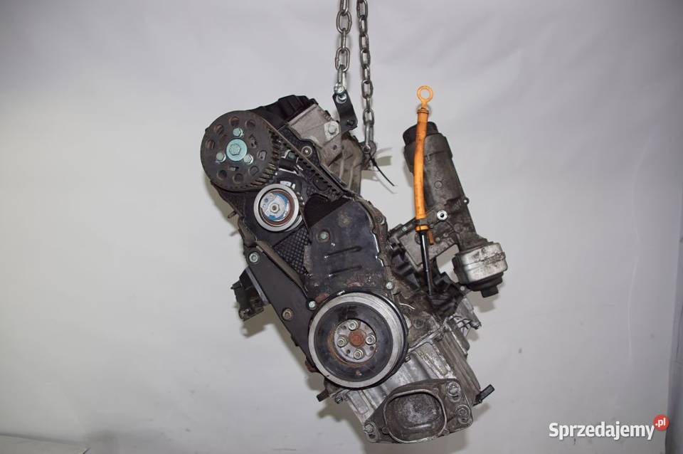 SILNIK SŁUPEK AUDI A4 B6 AVB Lipno