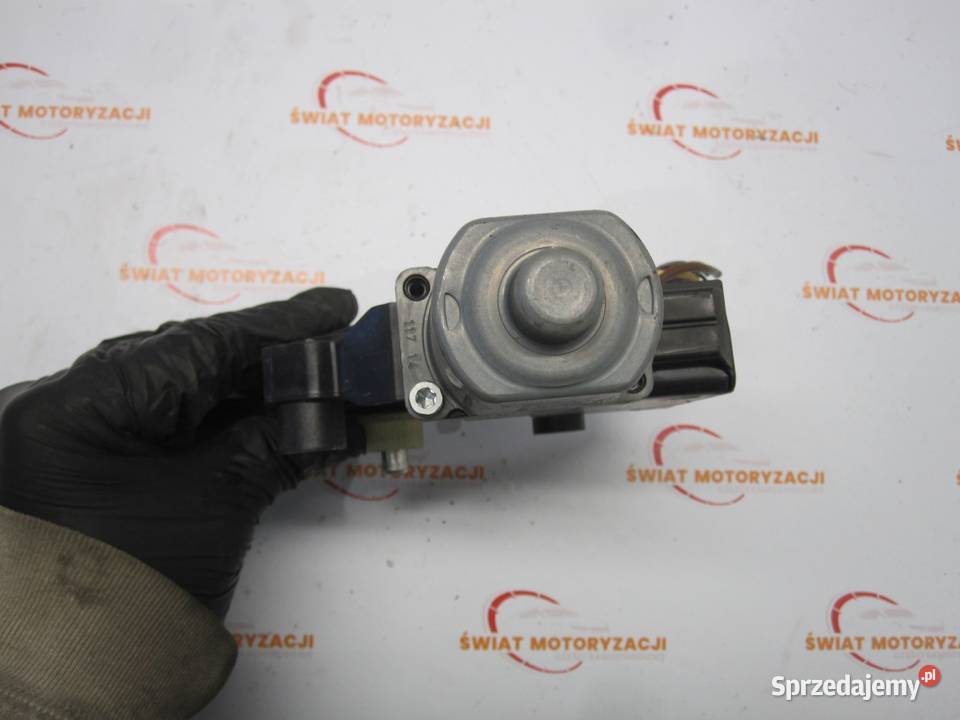 AUDI A4 B8 IV 10r silniczek szyby prawy przód Wyposażenie elektryczne Kielce