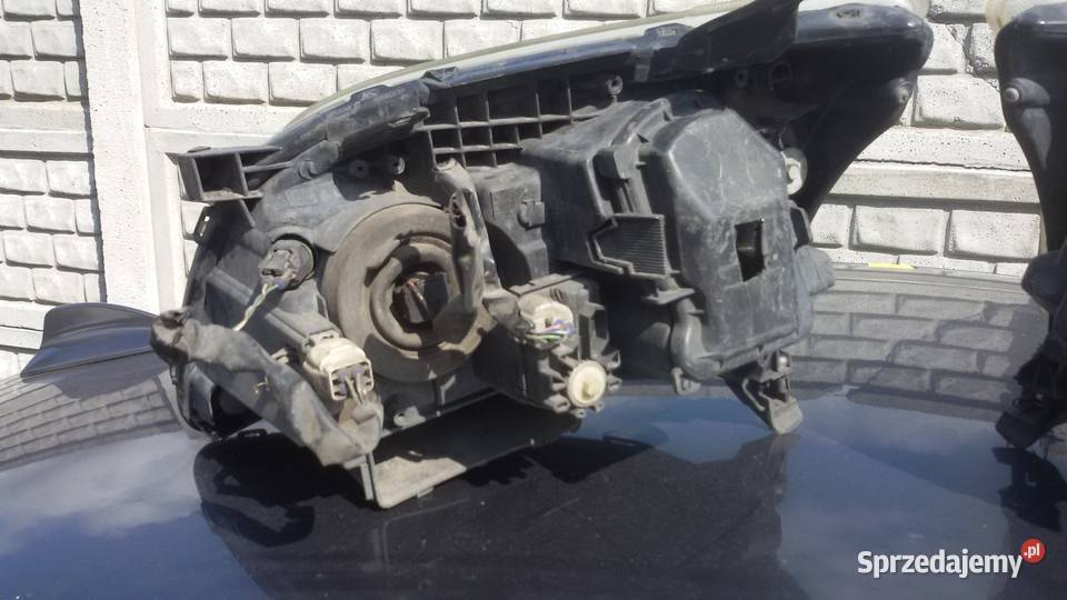 Przednie Lampy Toyota Avensis T25 Elbląg