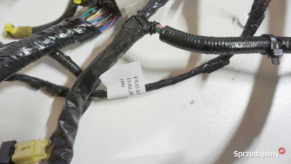 INSTALACJA WIĄZKA KABINY INFINITI QX70 FX35 USA Układ elektryczny