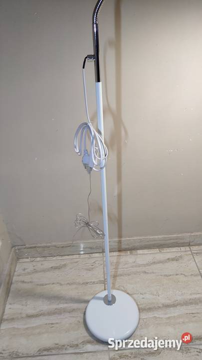 Lampa podłogowa biała wysokość 135 Lipno sprzedam