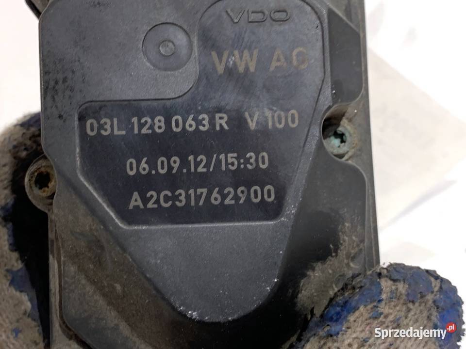 PRZEPUSTNICA VW PASSAT B7 03L128063R 20 140 1015