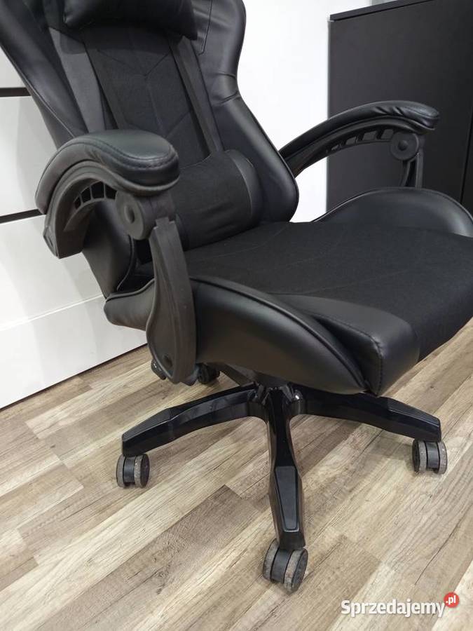Sprzedam biurko z fotelem gamingowym opolskie Prudnik