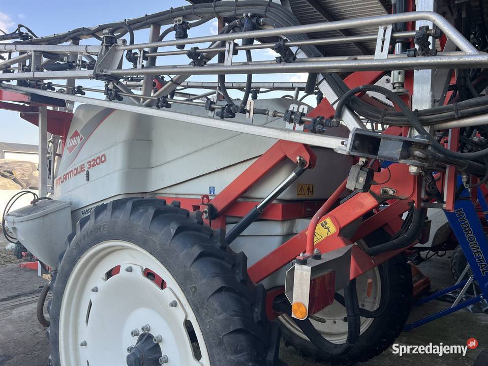 Kuhn Atlantique 3200 Czerwin