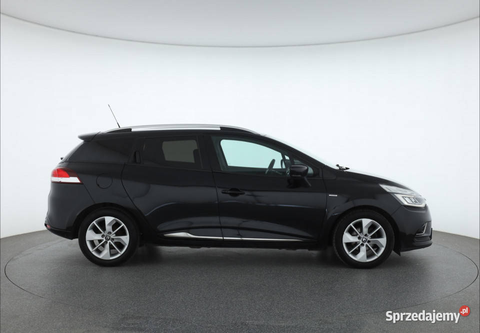 Renault Clio 12 TCe światła przeciwmgielne Piaseczno