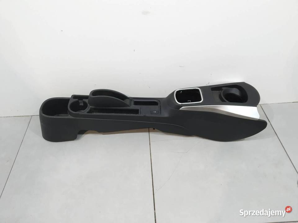TUNEL ŚRODKOWY Toyota Yaris III 20112020 Rok produkcji 2013