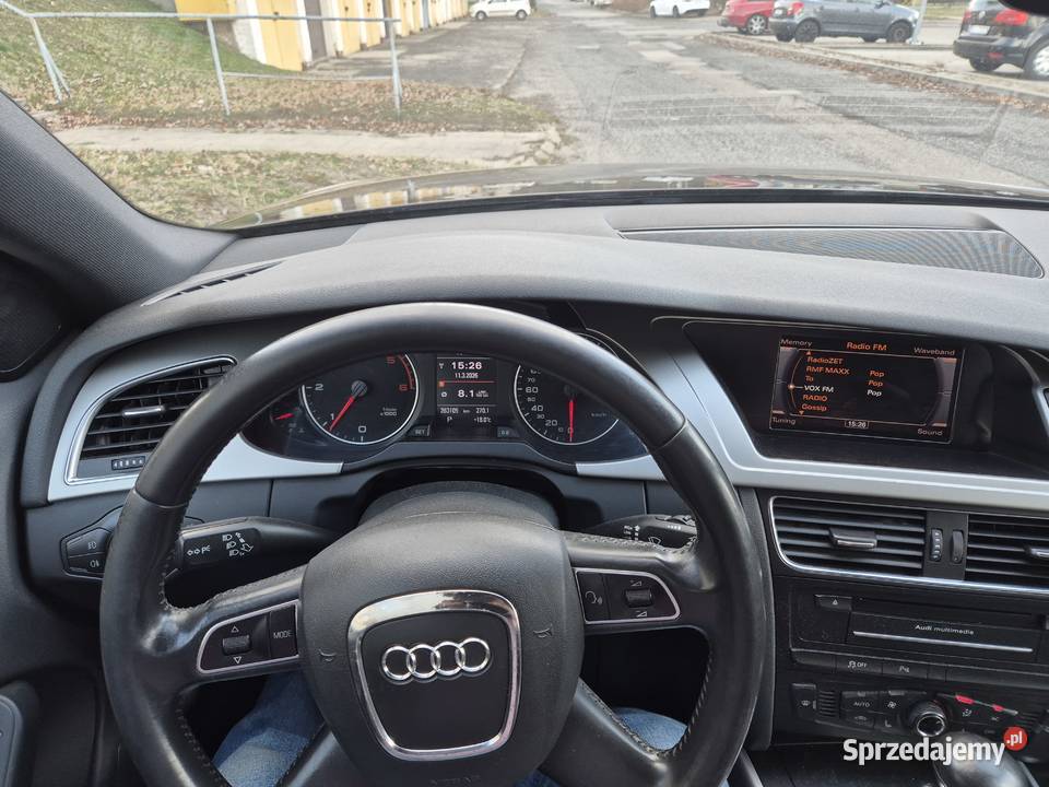 Sprzedam Audi A4 B8 242000km