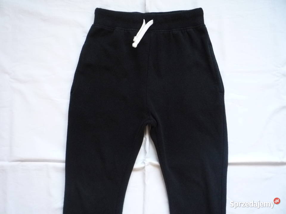 YFK 128134 Czarne spodnie dresowe Szczecin