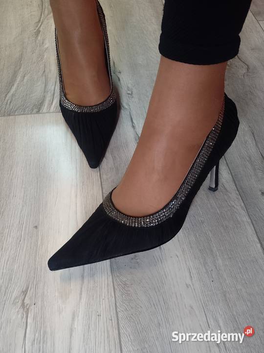 40 Bourne Leather czarne bogato zdobione