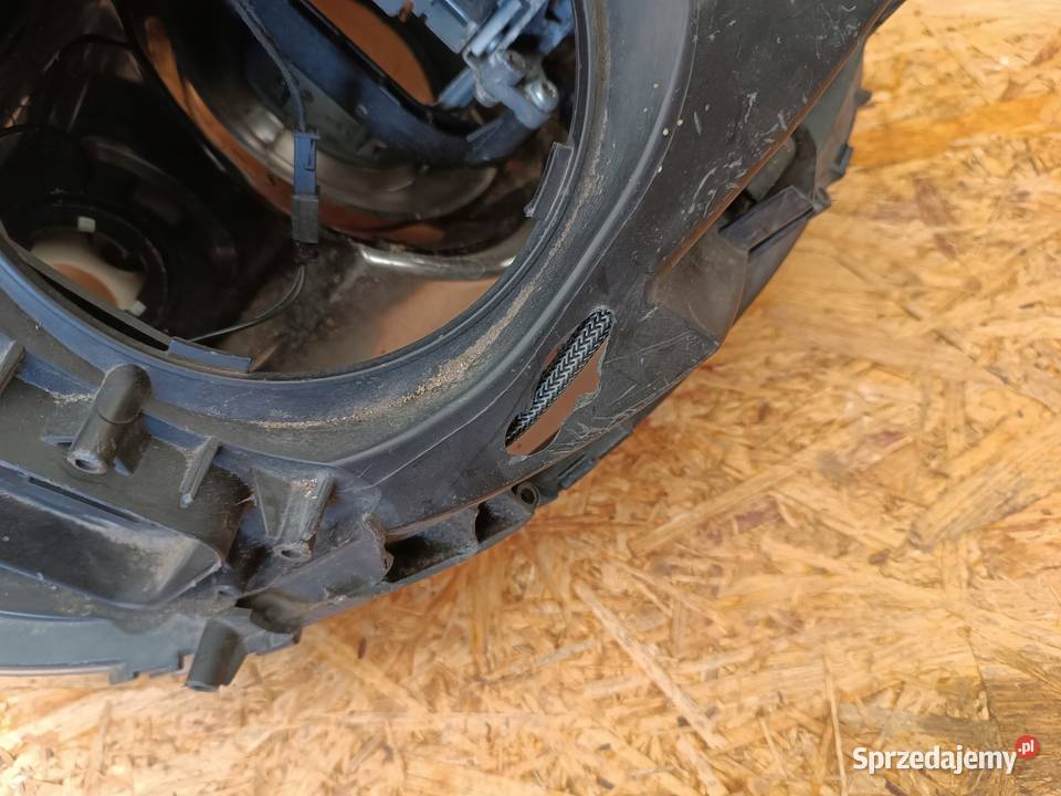 LAMPA PRAWY PRZÓD EU MINI COOPER COUNTRYMAN R60