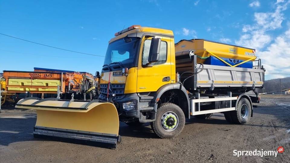 Mercedes Arocs 1824 4x4 Wywrotka Piaskarka Pług