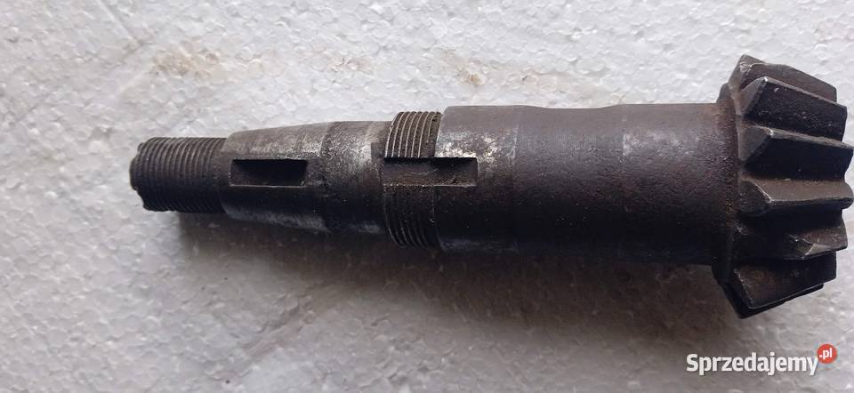 Wałek atakujący do przystawki kątowej Jasieniec